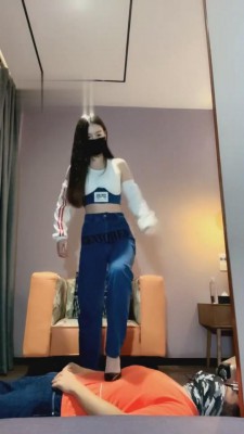 【仙女殿下】全体重踩踏专场 bd2258-缚绑绳艺
